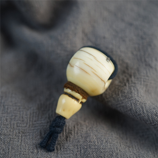 精品包老西藏油润高白猛犸牙三通文玩配珠星月金刚菩提佛头配饰