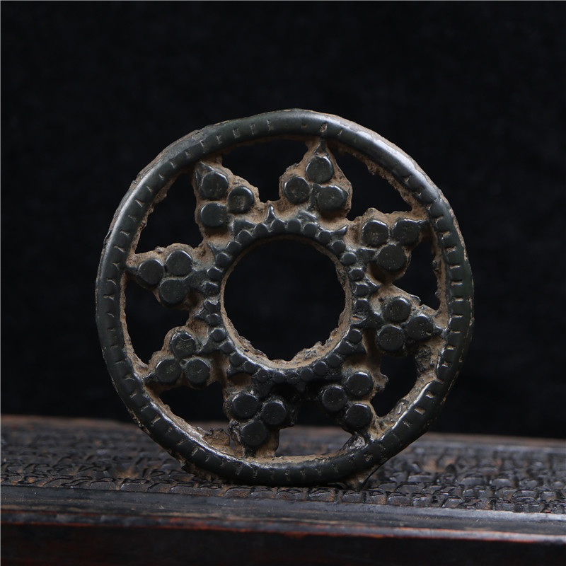 包老精品西藏天铁坛城托甲件四方佛与佛母三身藏饰包浆老皮壳收藏