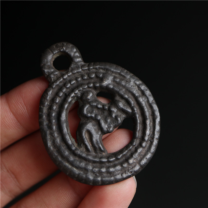 西藏精工手工天铁托甲格萨尔王藏饰护身降魔随身包挂腰挂牌吊坠