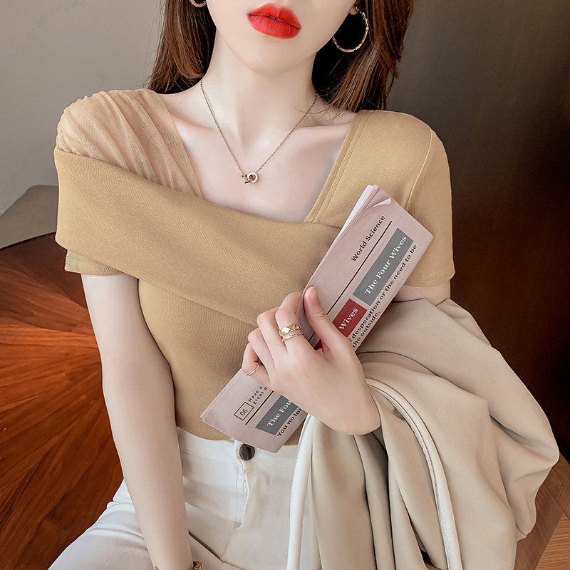 2021春季新款收腰短款t恤女修身红色斜肩锁骨紧身上衣短袖ins潮