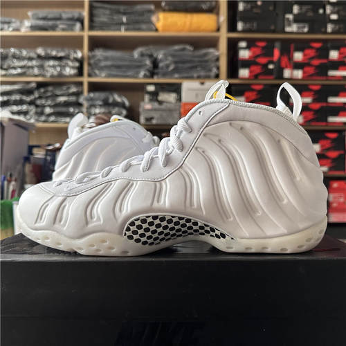 NIKEAIRFOAMPOSITEONE白喷