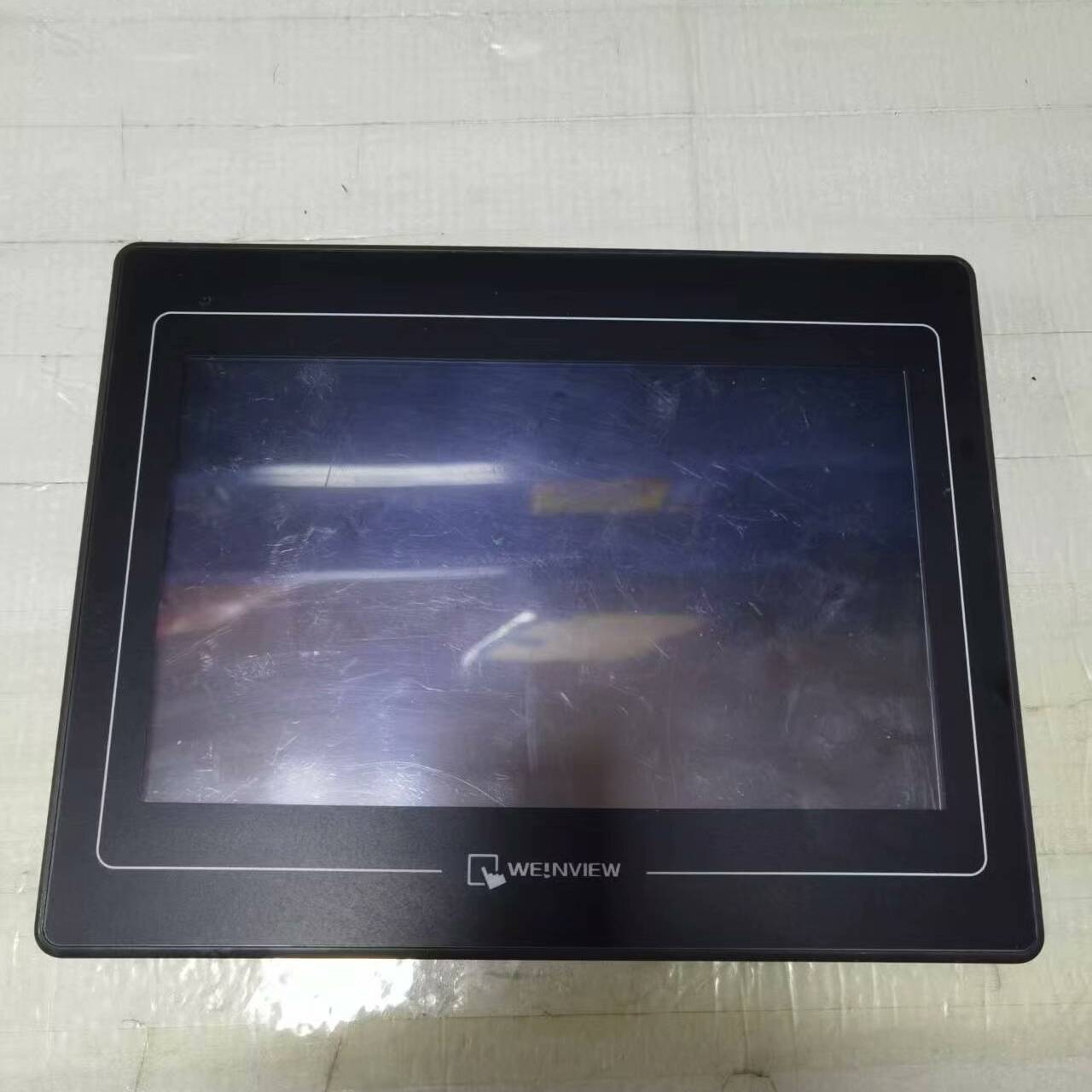 议价-威仑触摸屏  TK8100i  V5WV   1个，实物拍摄