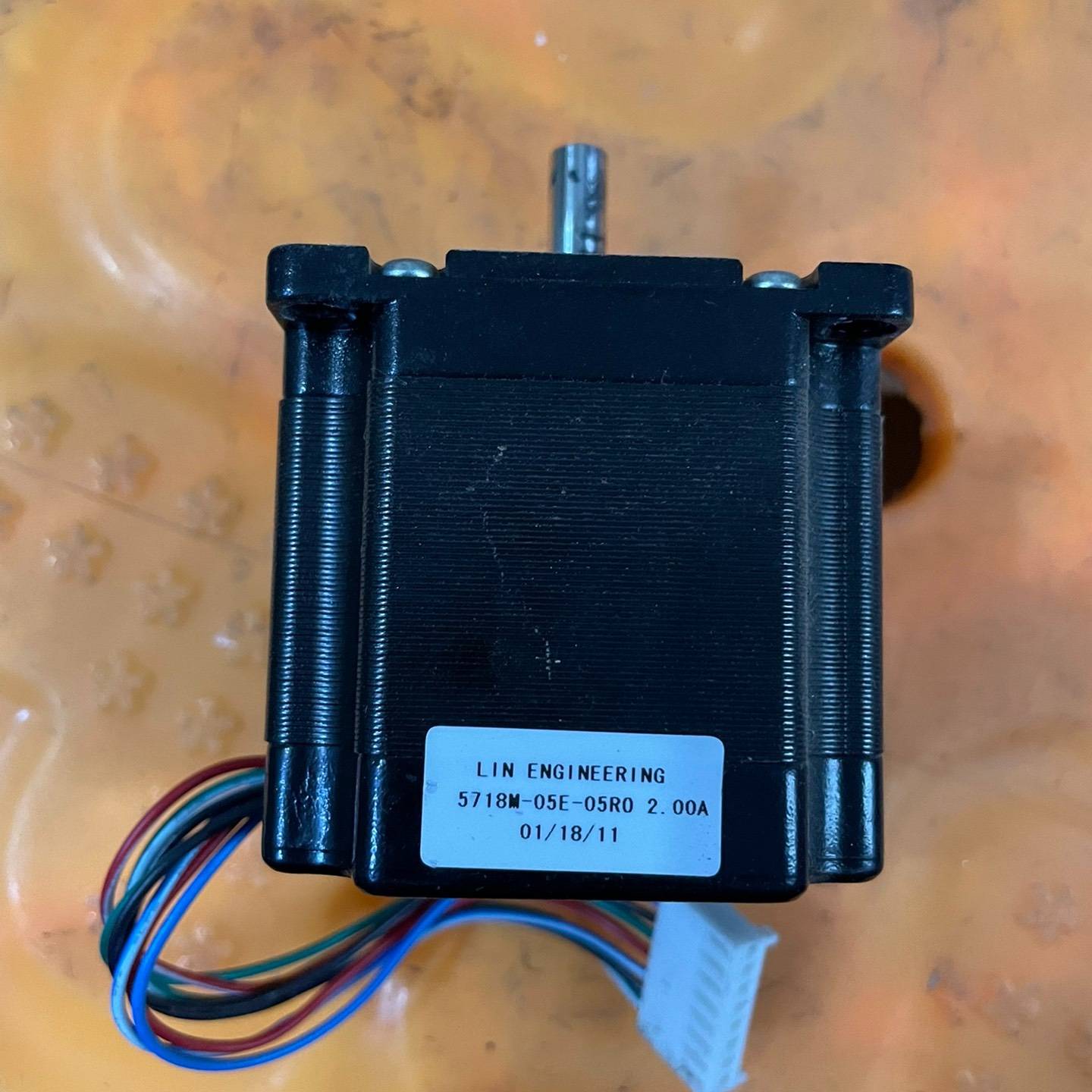 议价-LIN ENGINEERING电机 5718M-05E-05