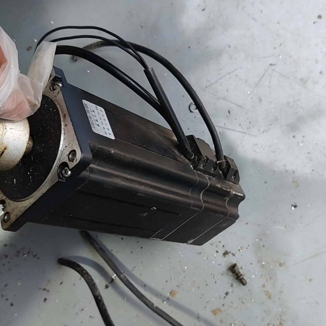 议价-LL86S2150A-E1000 -BD24  伺服电机驱动