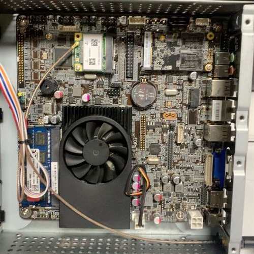 议价-YH-1168工控机主板， i7-4600 8G内存，128