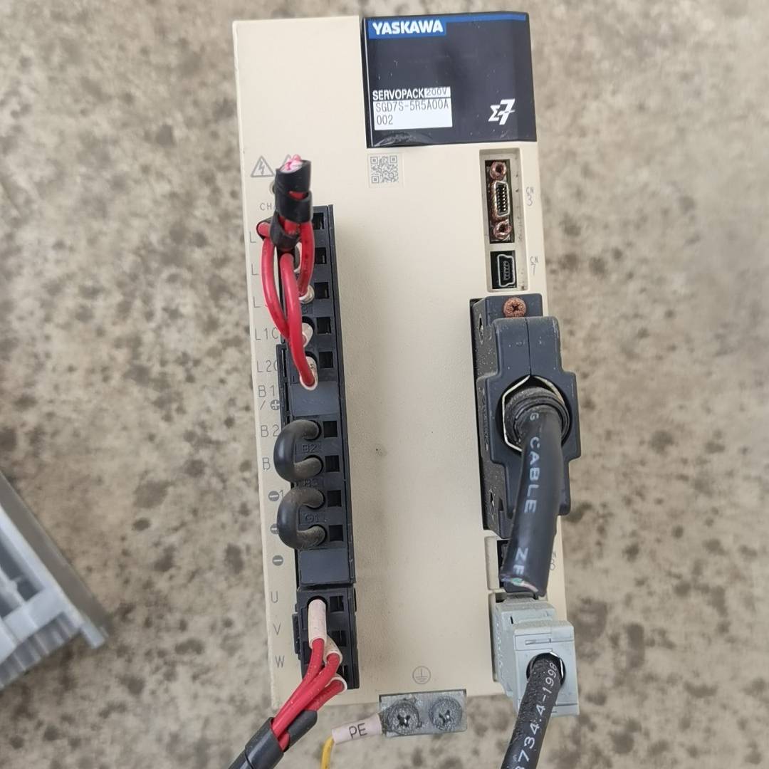 议价-安川驱动SGD7S-5R5A00A002原装拆机件，实物