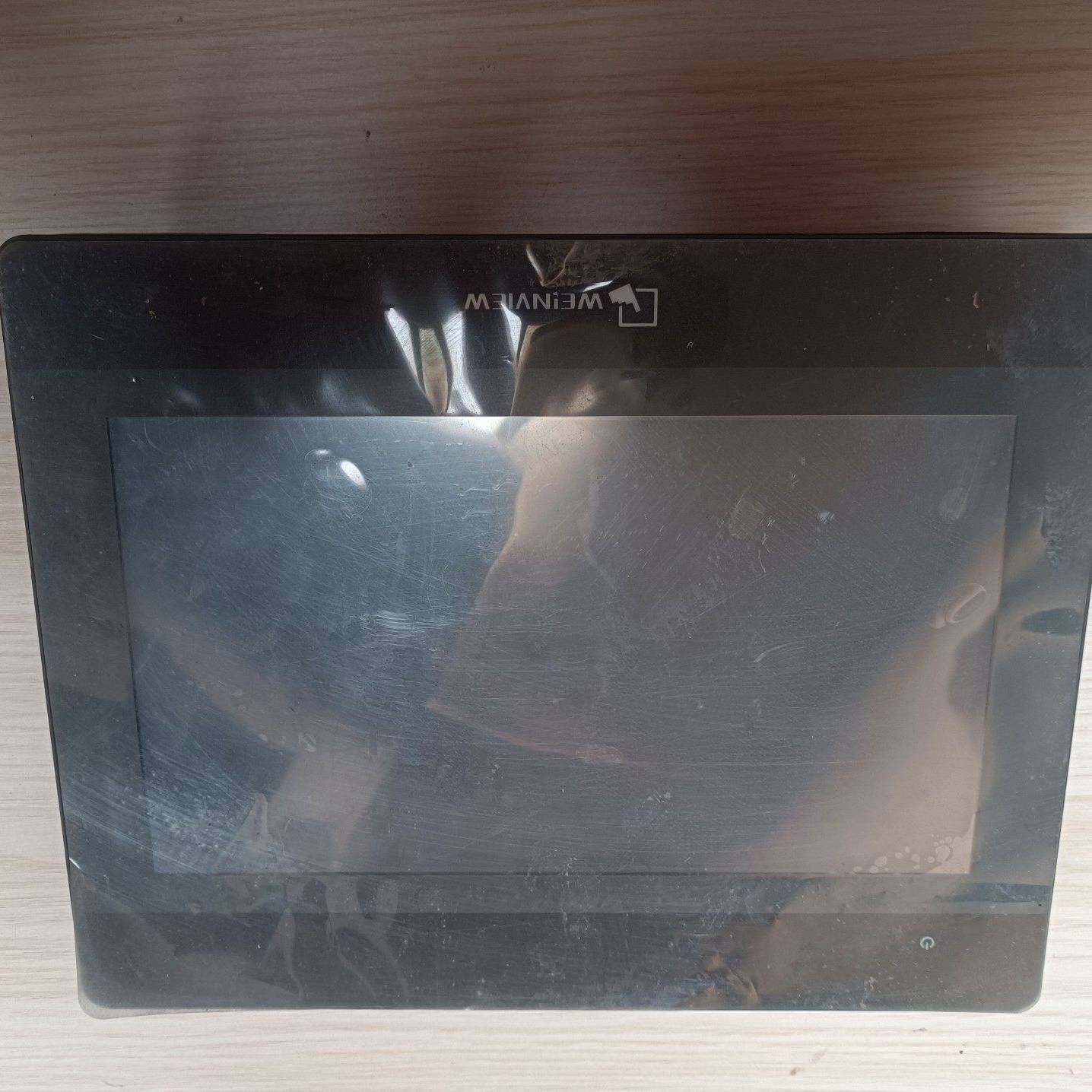 议价-威纶通MT6103iP拆机功能正常，成色漂亮，