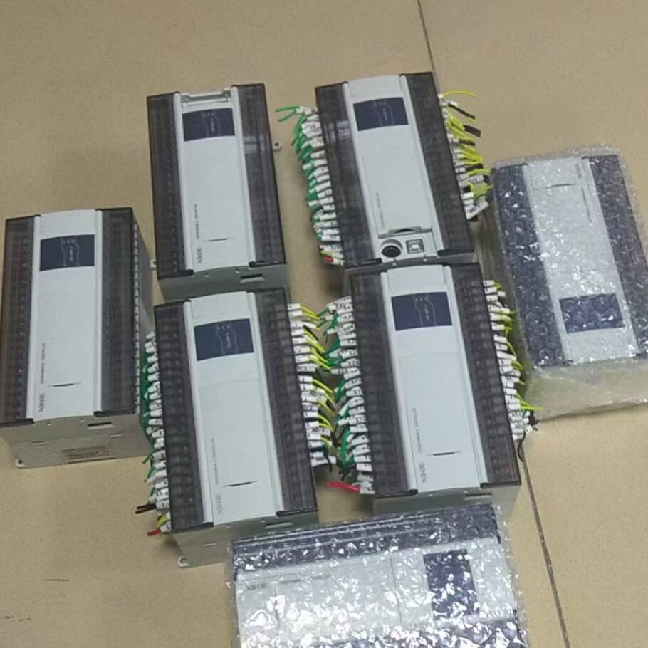 议价-信捷PLC XD3－60RT－E,成色如新，需要的私
