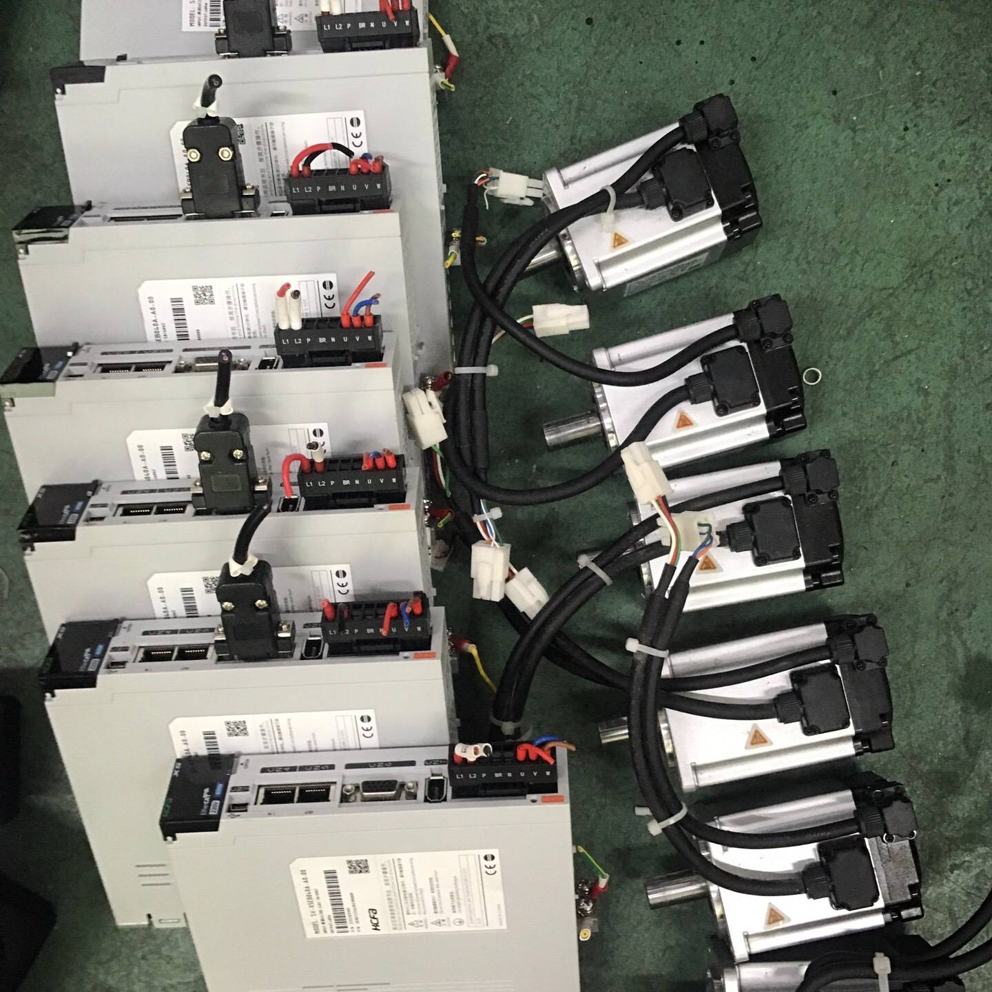 议价-禾川伺服SV-X5EB040A-A0-00  带电机SV-X