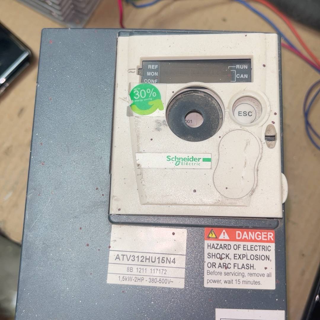 议价-ATV312HU15N4 施耐德变频器 1.5KW 380V