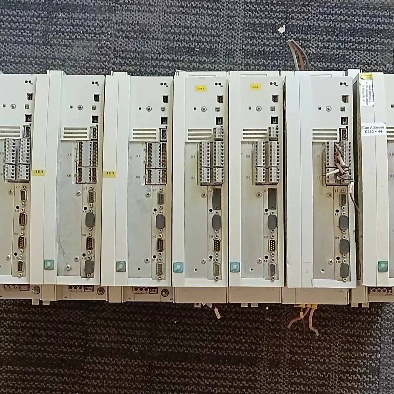 议价-伦茨驱动器变频器EVS9321-ES, EVF9322-EV