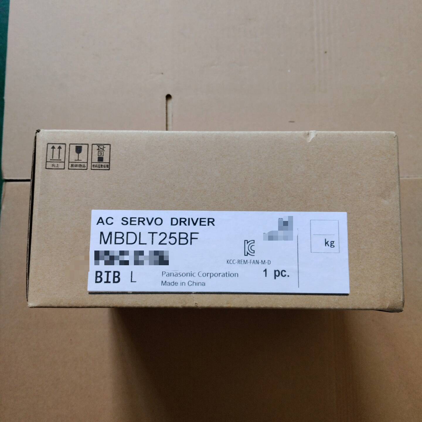 议价-全新A6伺服400w驱动器：MBDLT25BF