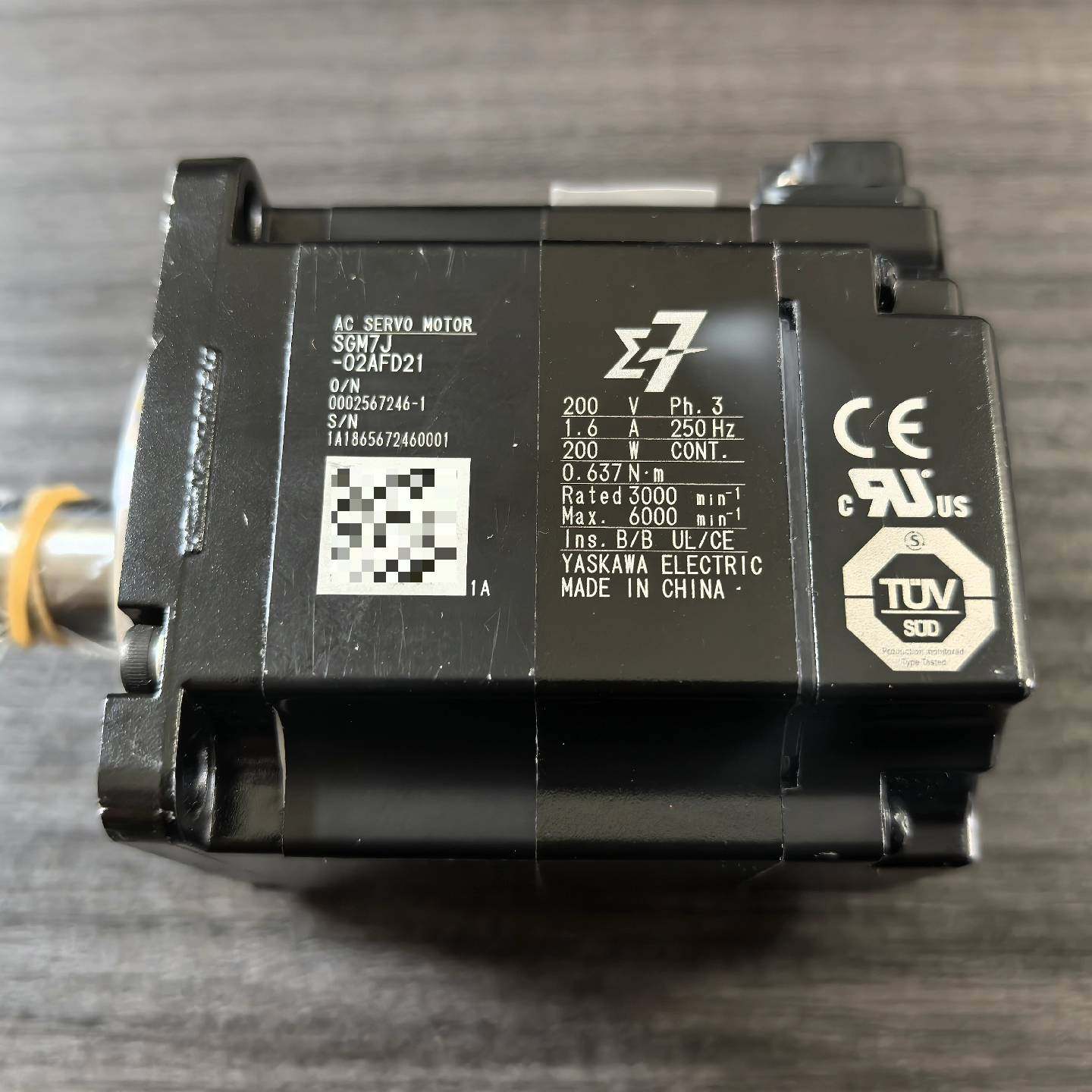 议价-YASKAWA SGM7J-02AFD21，未用过，宝贝实物