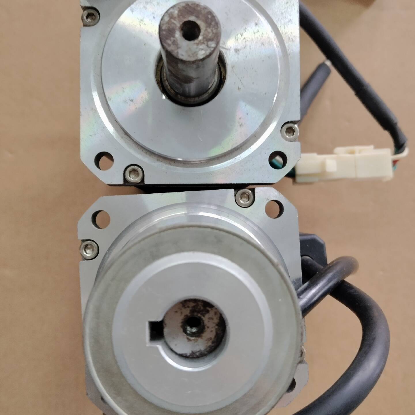 议价-上银200W伺服电机：FRAC10202201，现货2台，