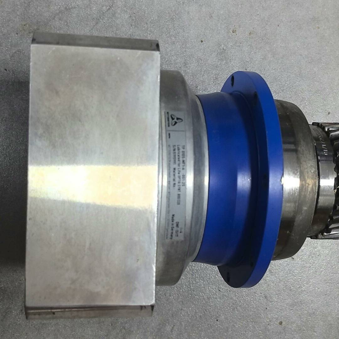 议价-阿尔法减速机TP010S-MF1-4-0G1-2S一台，成色