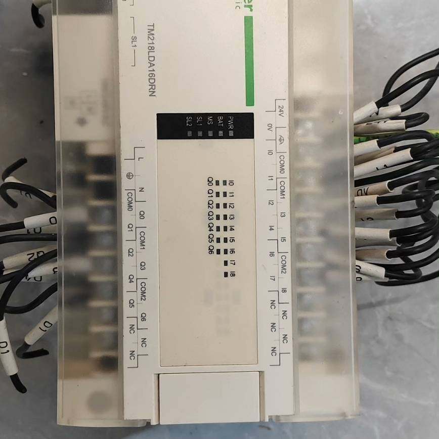 议价-出施耐德TM218LDA16DRN PLC，成色不错，功能