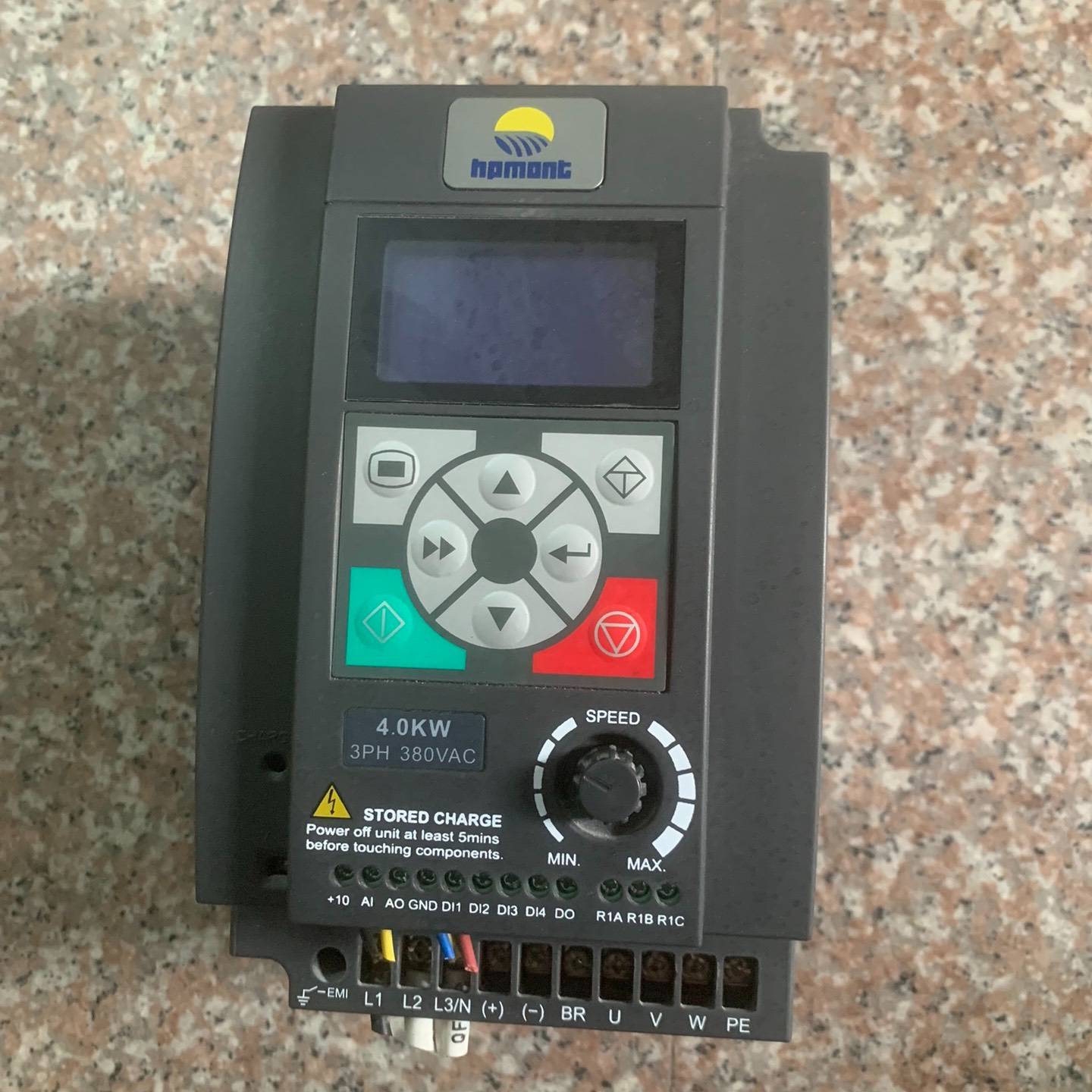 议价-海浦蒙特变频器 HD09-4T4P0G(4kw) 一台 拆机