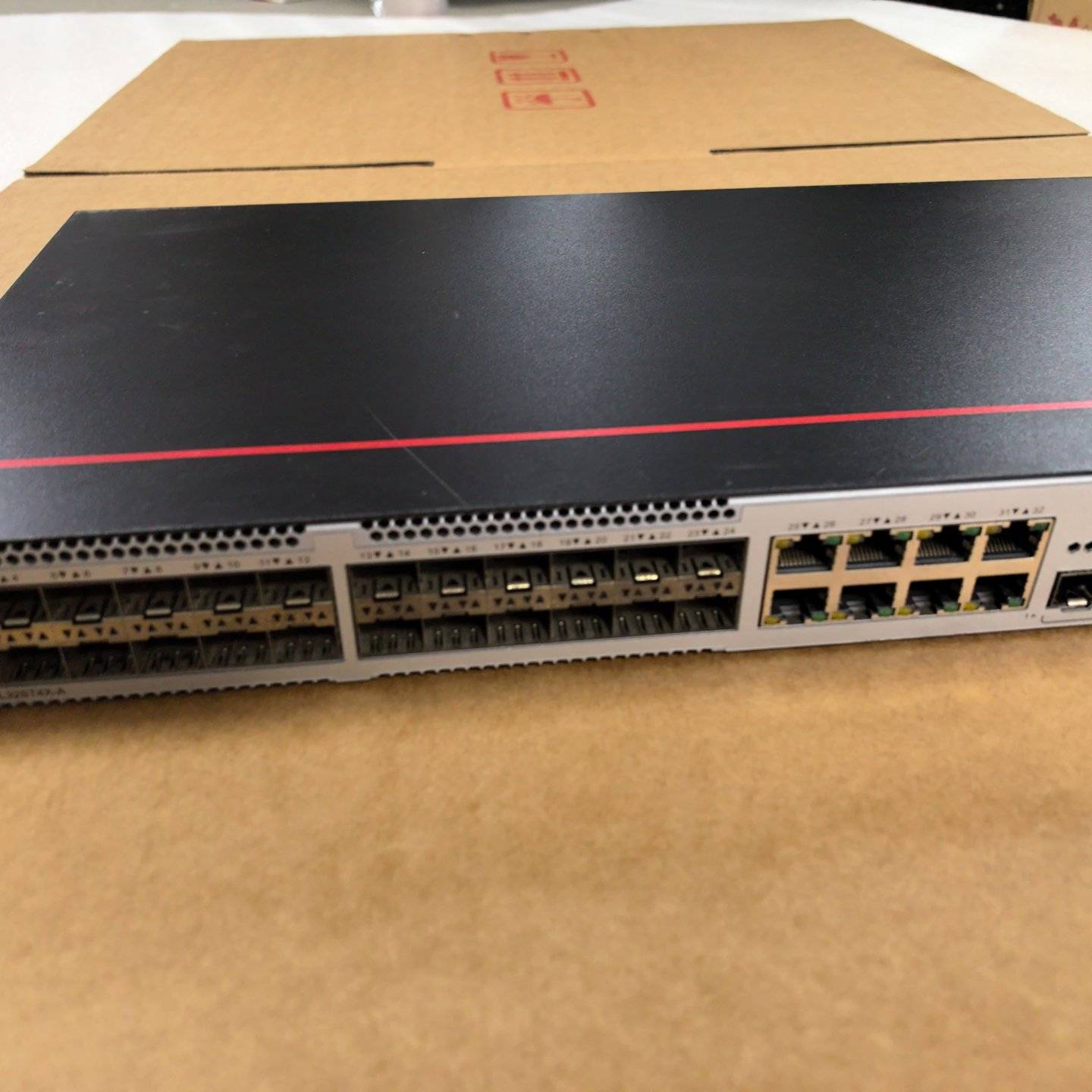 议价-S5735S-L32ST4X-A现货出售需要联系  可测试