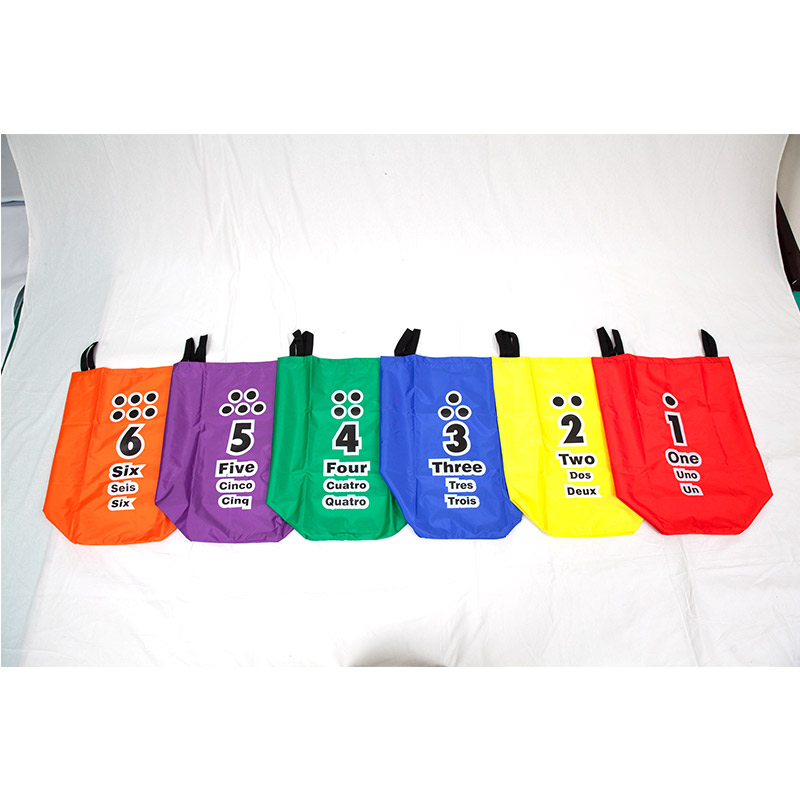 脸谱投掷组数字豆袋家族跳袋配对套圈趣味弹跳球组台湾ISport儿童