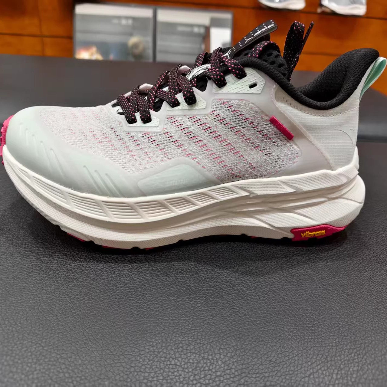 安踏昆仑丨专业户外越野跑步鞋女夏季登山徒步运动鞋子122425510