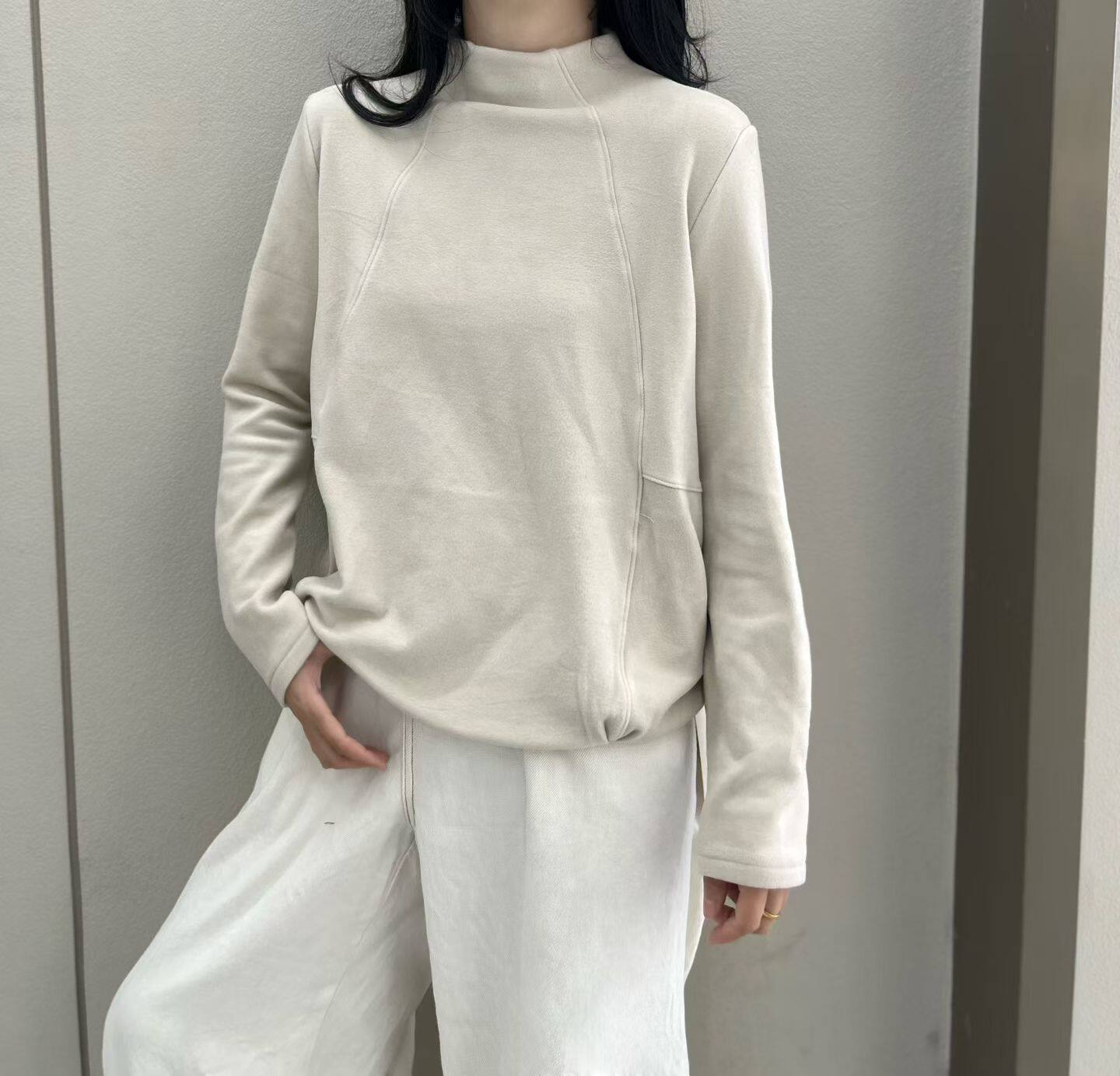 95%棉绒立体显瘦打底上衣2025冬季小众设计百搭宽松遮小腹绒衫女