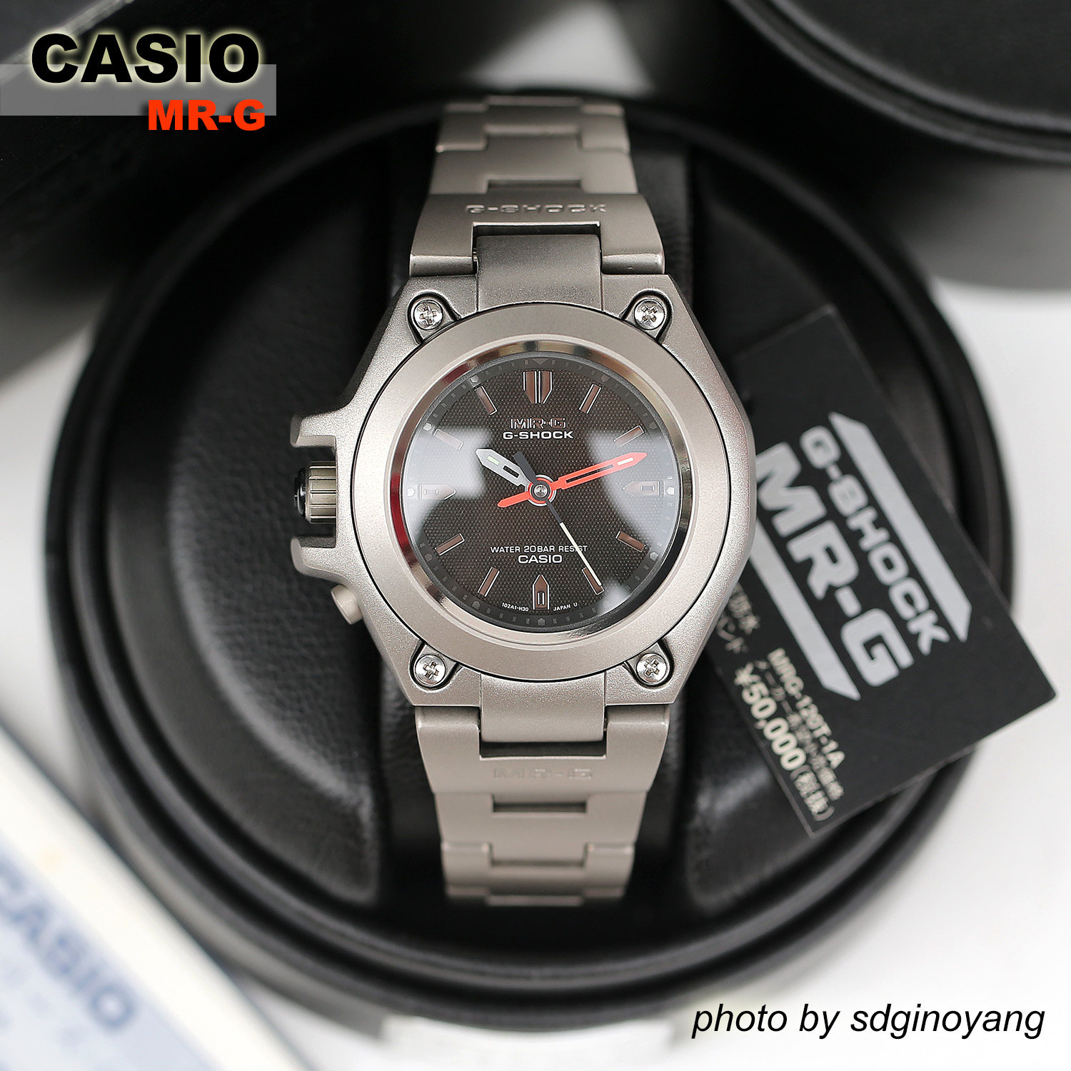 CASIO卡西欧G-SHOCK MRG-120T-1A 左撇子钛合金指针旋盖全新结束