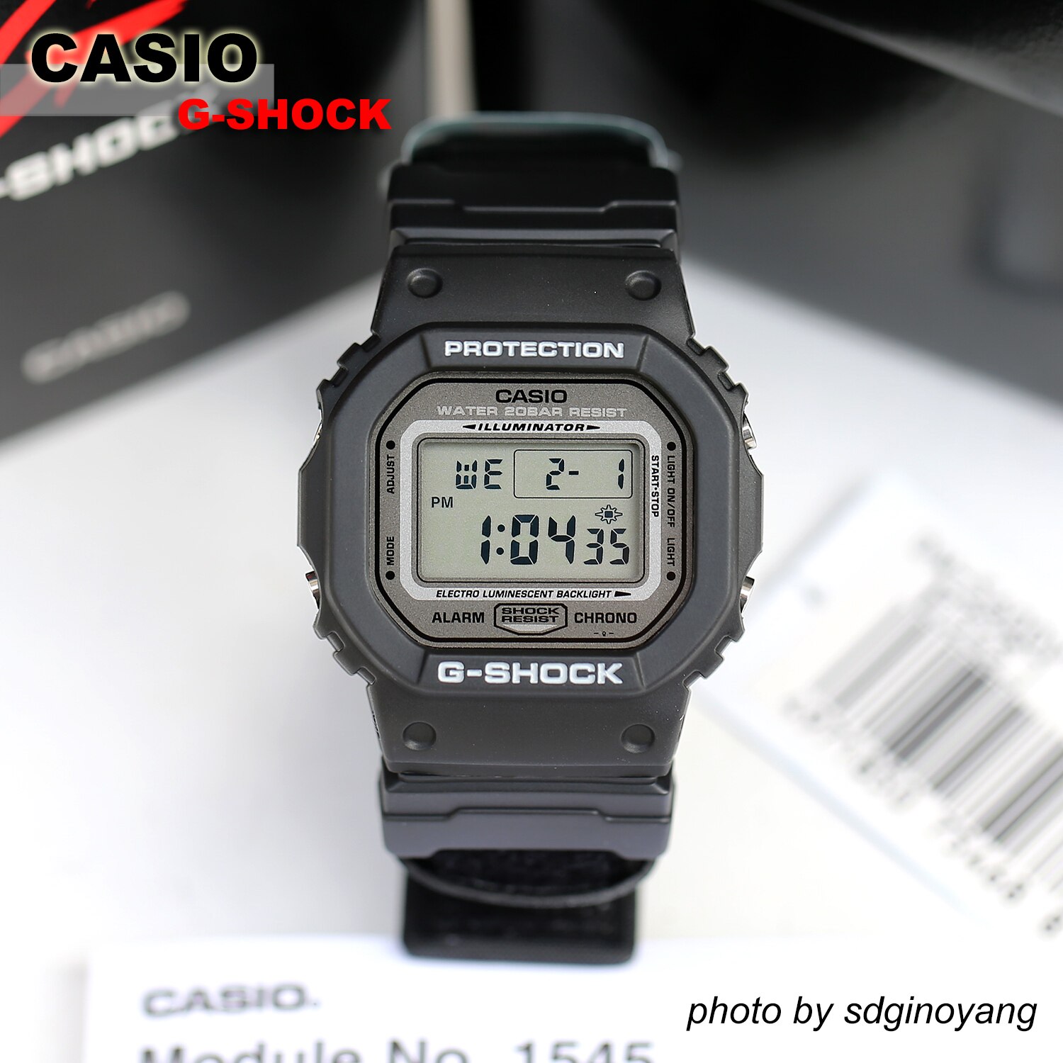 卡西欧G-SHOCK限定方块腕表