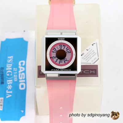 卡西欧FILMWATCH超薄菲林手表