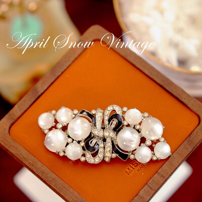 vintage美国中古CORO经典珠光色白月光石皮草夹 双夹