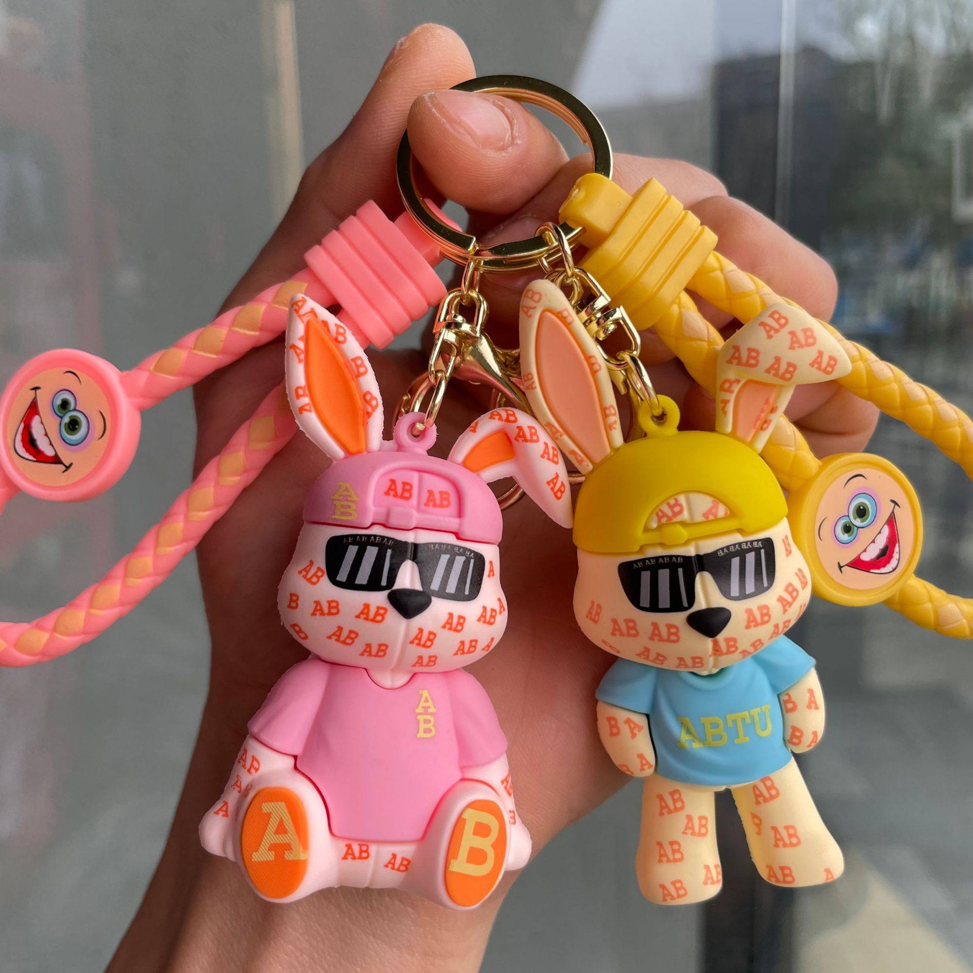 AB字母潮酷兔子钥匙扣挂件书包配饰汽车挂链ins一对小礼品,节庆用品/礼品,钥匙扣,淘宝优惠券,粉丝福利购,淘宝优惠卷