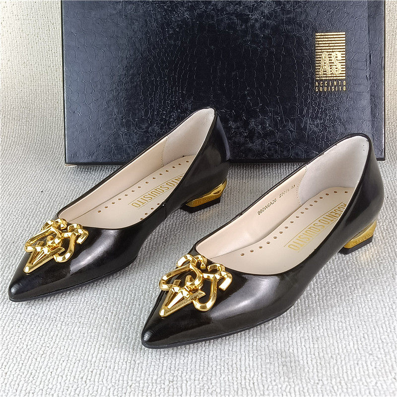 as台湾品牌撤柜处理真皮女鞋时尚百搭休闲浅口通勤职业工作单鞋潮