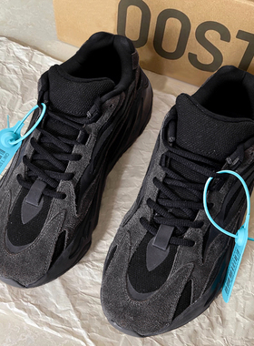 椰子鞋700v2正品男款女黑武士2025新款高,版本官网复古运动老爹鞋