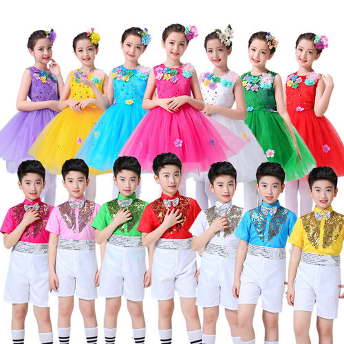 大合唱幼儿园小学生表演公主裙