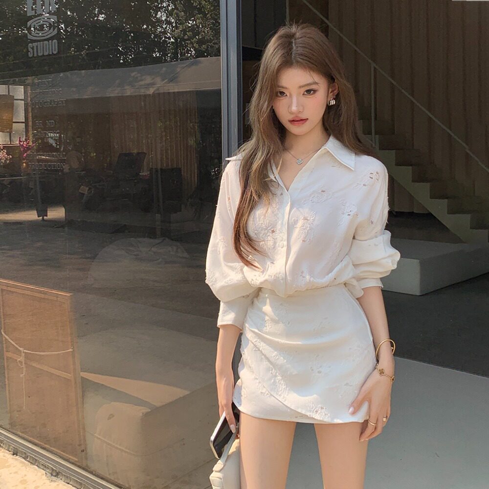 春季辣妹镂空长袖收腰显瘦连衣裙