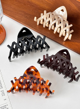 法式复古醋酸抓夹后脑勺盘发鲨鱼夹交叉镂空感金标发抓发饰