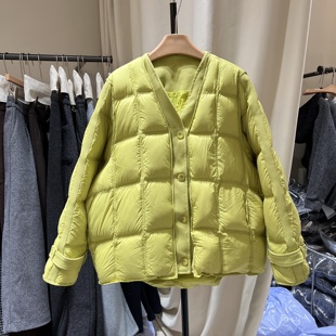 韩系V领单排扣面包格90白鸭绒羽绒服女25冬宽松保暖时尚 外套女917