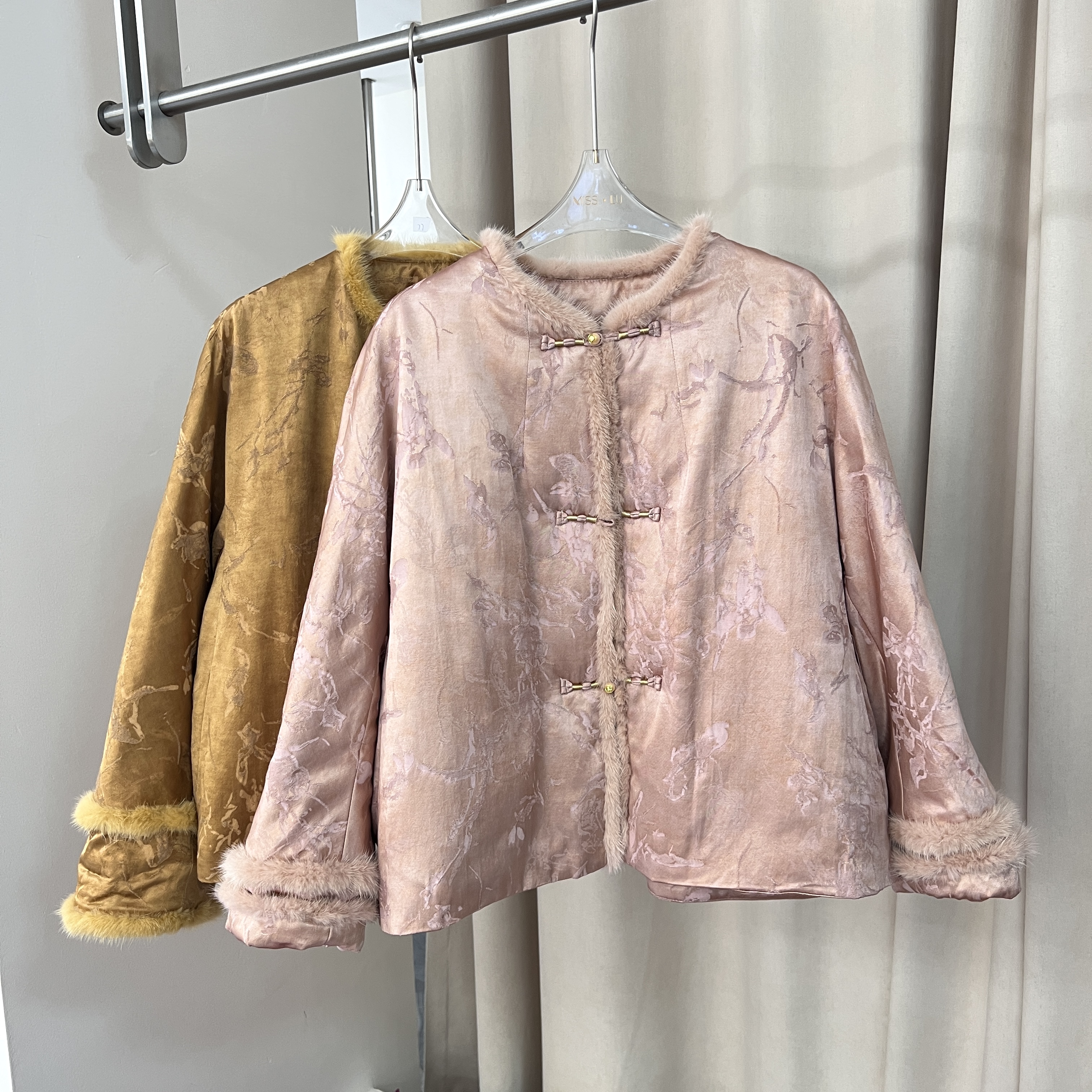 2025冬新中式风水貂毛盘扣国风羽绒服鸭绒外套宽松保暖上衣65089