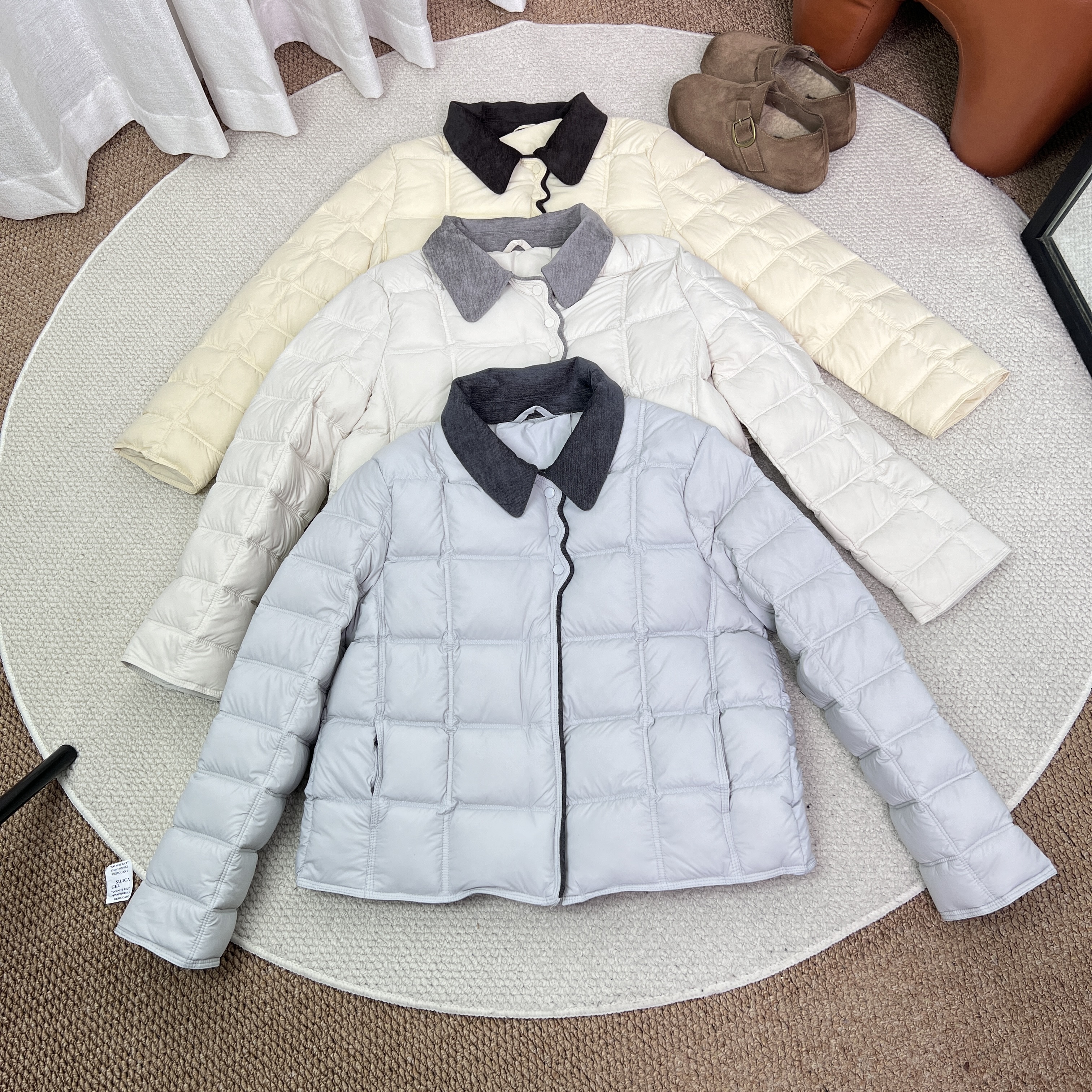 2025冬新款韩版宽松显瘦翻领羽绒服女短款加厚保暖面包服外套801