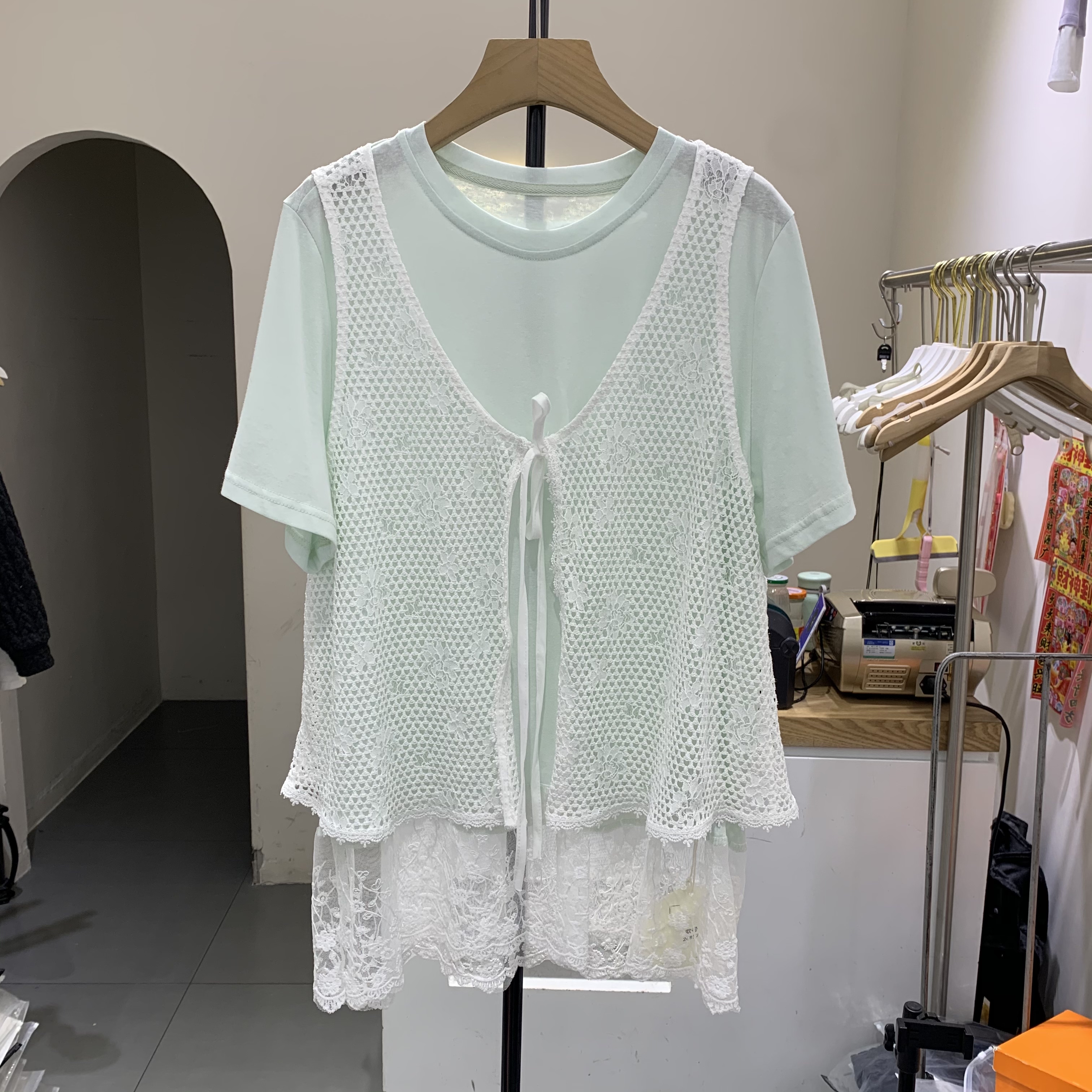 蕾丝镂空针织开衫拼接马甲背心叠穿2026夏装宽松两件套上衣26857