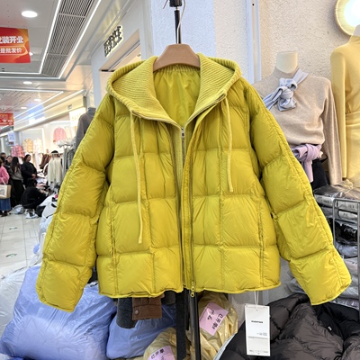 云朵泡芙羽绒服女短款2025新款针织连帽90鸭绒加厚面包服外套8307
