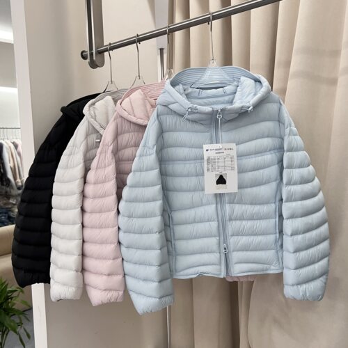 超好看连帽排骨外套龟背羽绒服女2026冬新款短款90白鸭绒轻盈保暖