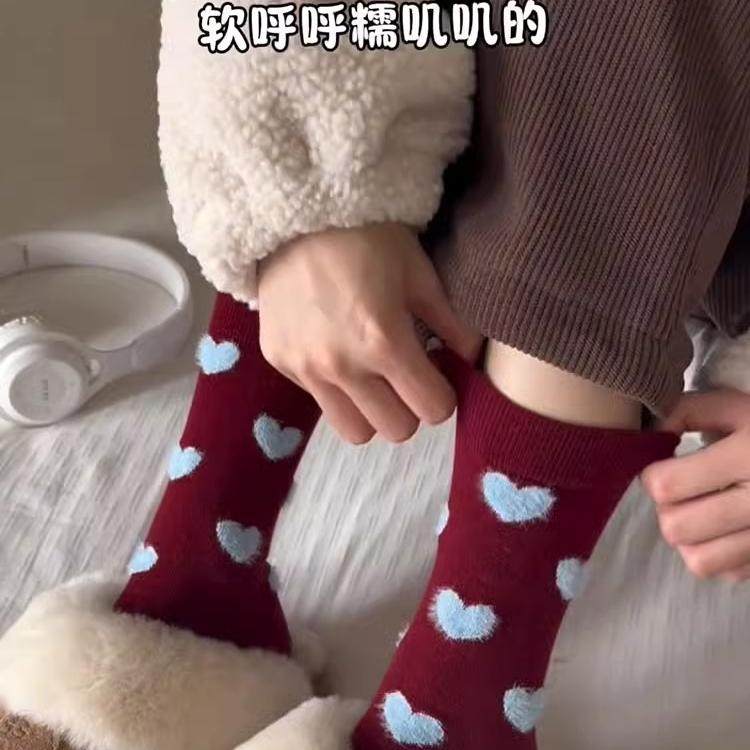 袜子女ins植绒爱心秋冬中筒袜韩版温柔可爱撞色学院风元气堆堆袜