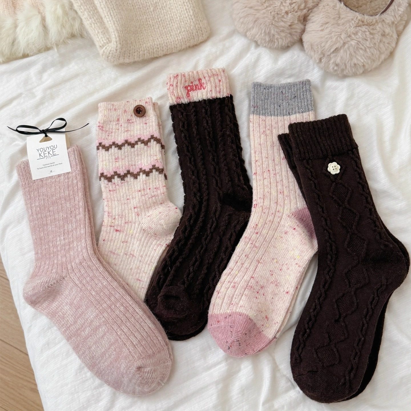 可露丽少女~羊毛袜子秋冬氛围感加厚保暖拼色立体浮雕中筒堆堆袜