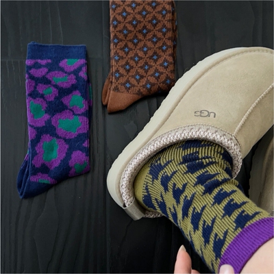 日系几何图案中筒袜加厚保暖