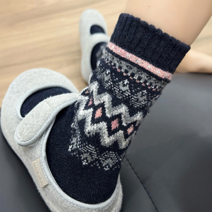 费尔岛复古羊毛混纺袜子女中筒袜秋冬加绒加厚保暖民族风堆堆袜