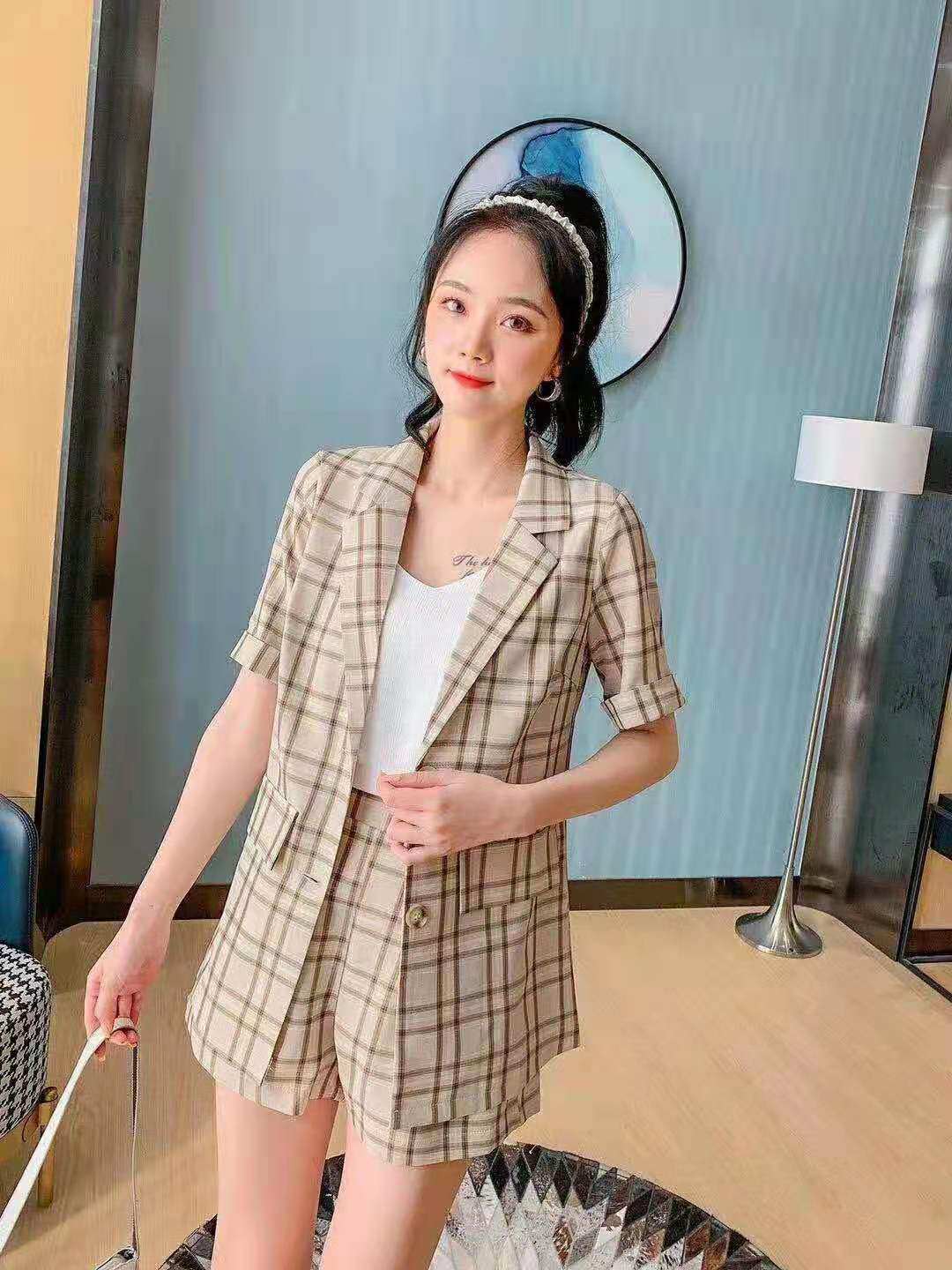 【特价清仓】女士夏季新款气质OL风时尚格子三件套外套套装