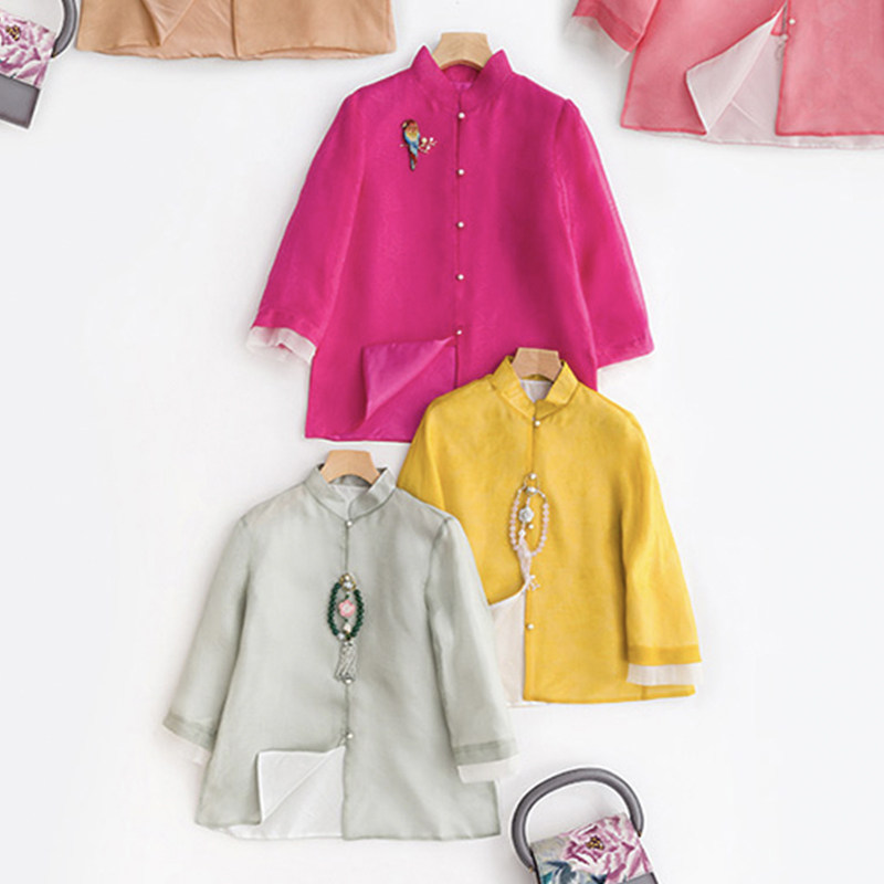 PCY000408高端提花真絲中國風改良新中式上衣洋氣拼接開衫外套女在類目 女裝/女士精品, 唐裝/民族服裝/舞臺服裝, 唐裝/中式服裝, 上衣中 - 來自Buy2taobao.com提供專業的淘寶代購服務