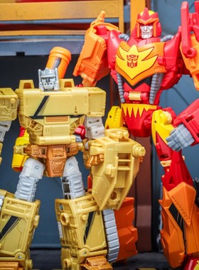 创世纪玩具孩之宝变形金刚40周年限定复古元祖漫画版火舌萨隆大公