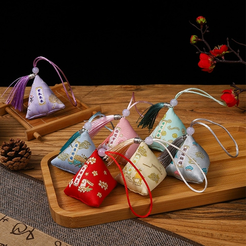 Фестиваль фестиваля фестиваля драконов рисовые пельмени Сяосиангбао Золотой список титул подвеска Этнический ветер и подарочный пакет петли