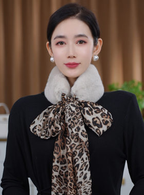豹纹波点丝巾拼接毛毛时尚毛领交叉围脖女冬季保暖百搭毛茸茸围巾